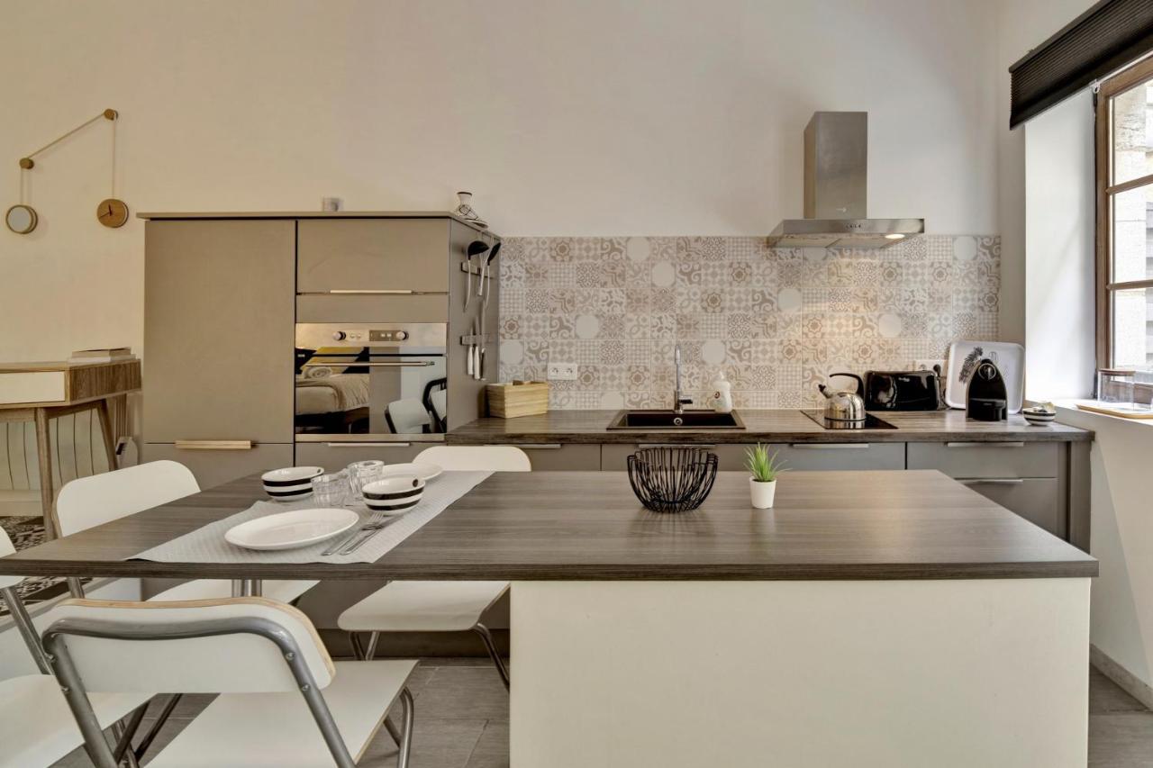 Апартаменты L'Atelier D'Auguste - Terrasse En Plein Coeur De Бордо Экстерьер фото